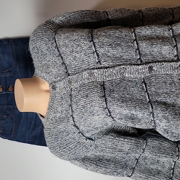 St. Michael Blue Gray Cardigan ~ Silver Buttons ~Puffy Sleeves ~ Made in the UK - Picture 3 of 15